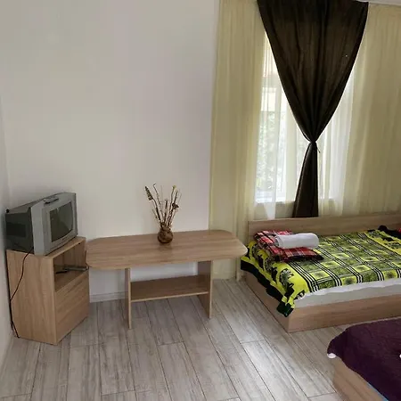 شقة апартмент 27 юли 2 فارنا