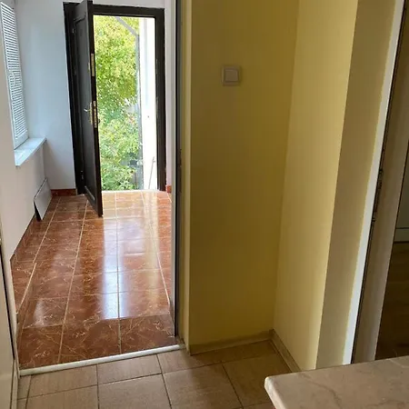 شقة апартмент 27 юли 2